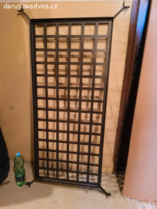 Kovový rám / mřížka ze stolu IKEA GRANÅS – zdarma,