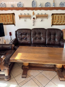 Koženková sedačka, 2 křesla i se stolkem