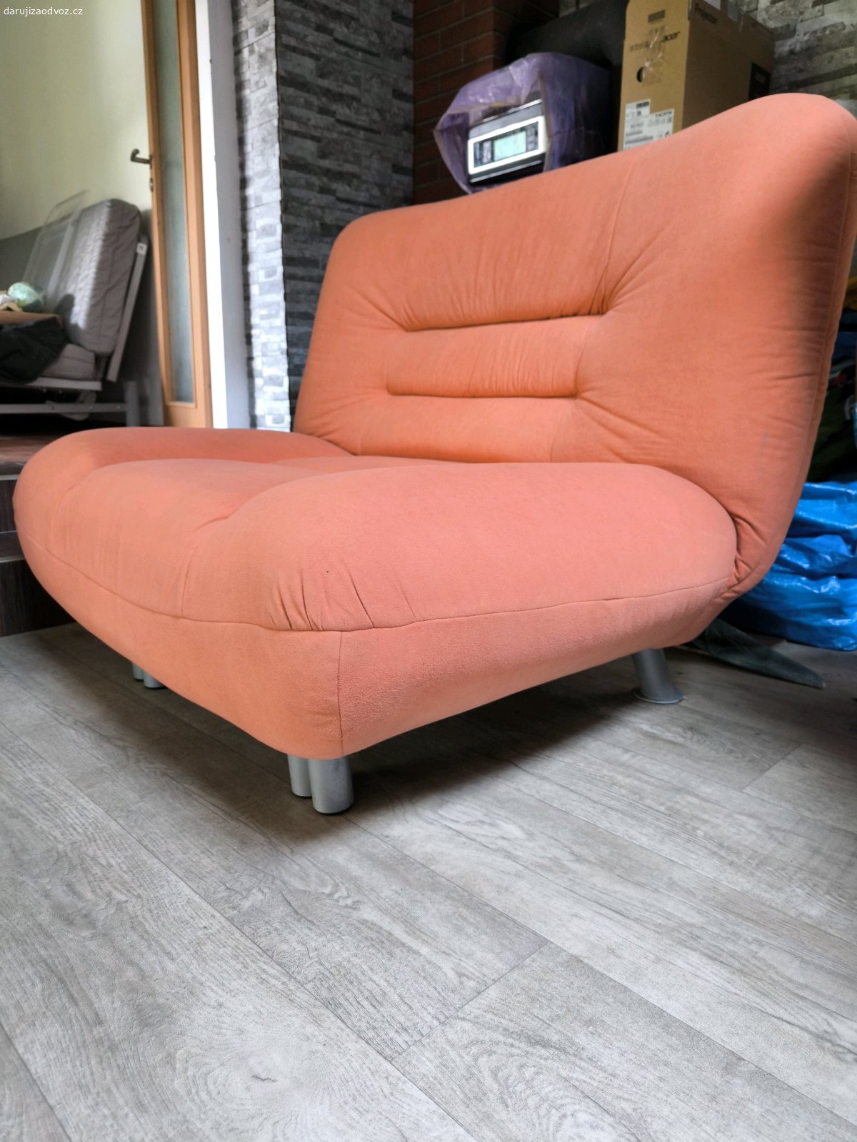 křeslo cca 80x120. Za odnos ASAP. Pohodlné.