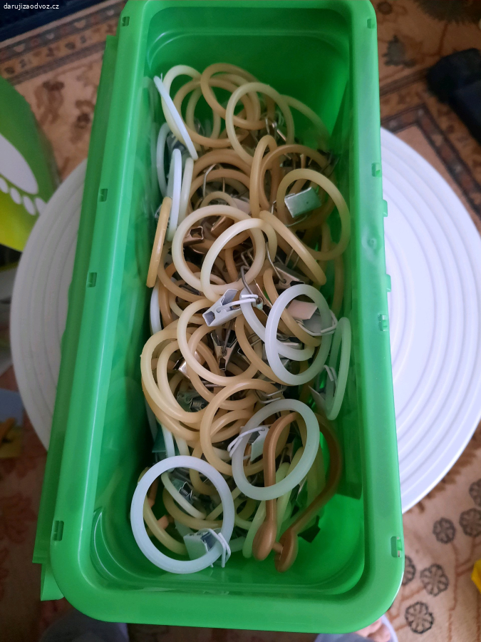 Kroužky a žabky