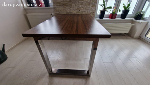 kuchyňský stůl 135x90