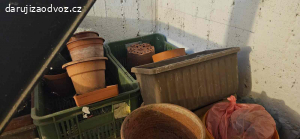 Květináče,  truhlíky,  podmisky