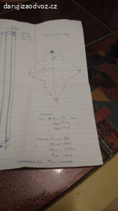 Kyvadlo a horní vyřezávaná část