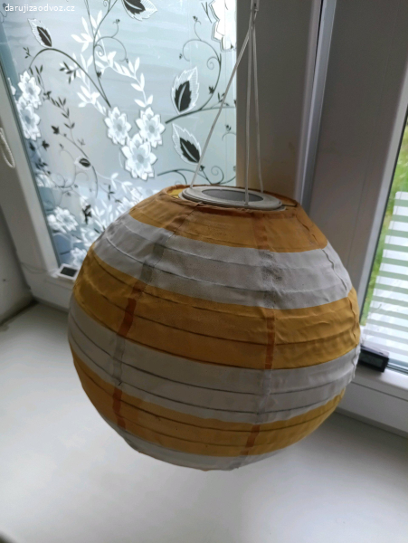 lampion na háček
