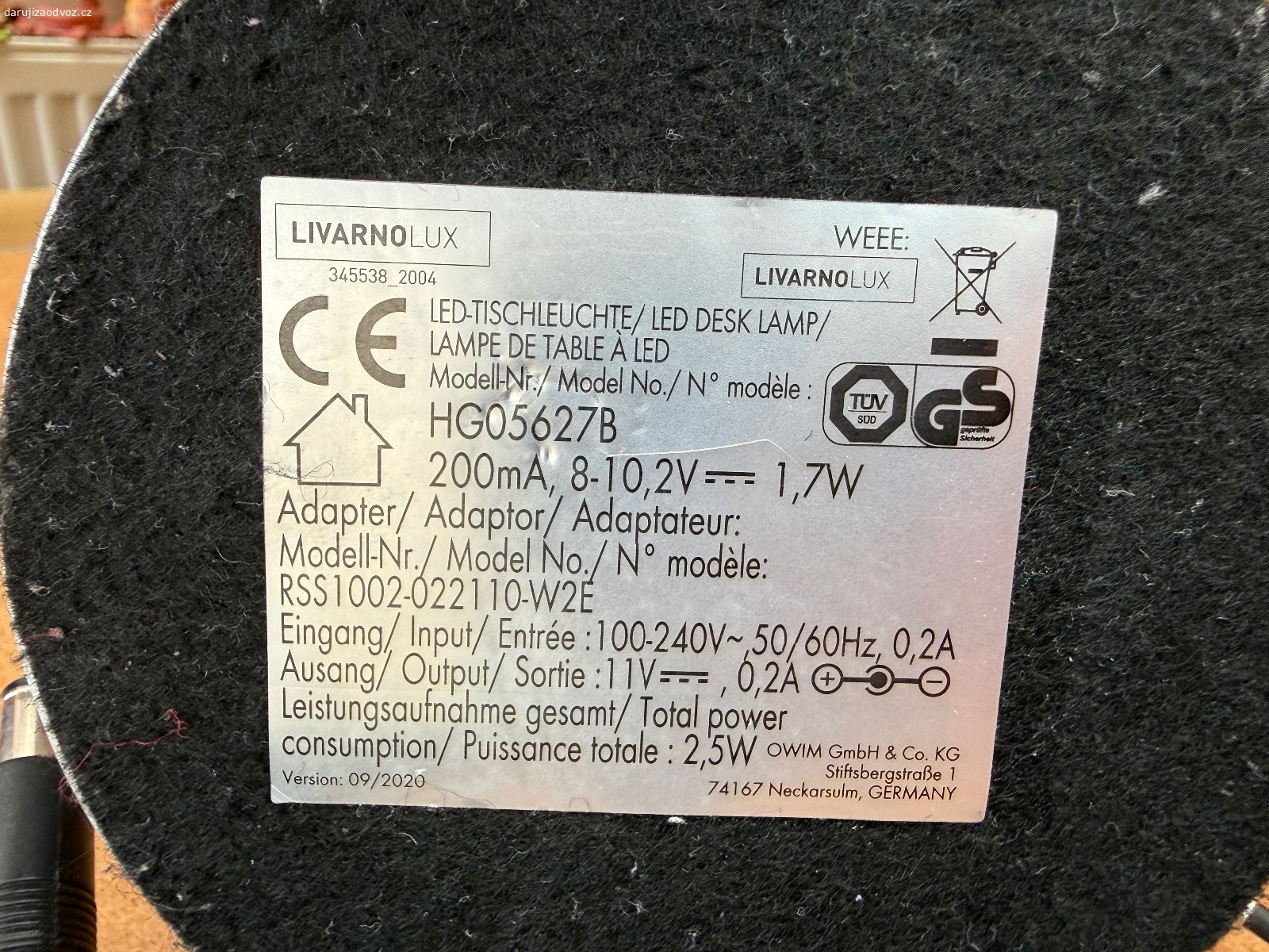 Led lampička Livarno. Detail viz fotky, poškrábaná ale funkční

Nerezervuji, osobní odběr v Roudnici nad Labem

Ovoce nebo mlska pro děti potěší, ale není podmínkou.