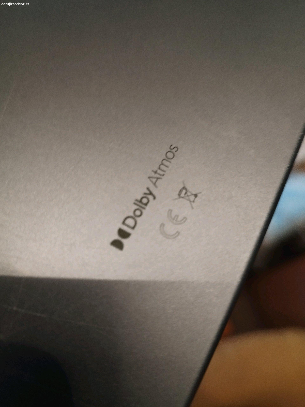 Lenovo tablet 4 gb. baterka uz je skoro k.o vydrží cca 30 min jinak bez poškození.
Posílám pouze přes zasilkovnu - poštovné předem na účet, jinak ani nepsat.