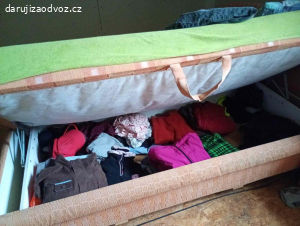 Manželská postel zdarma