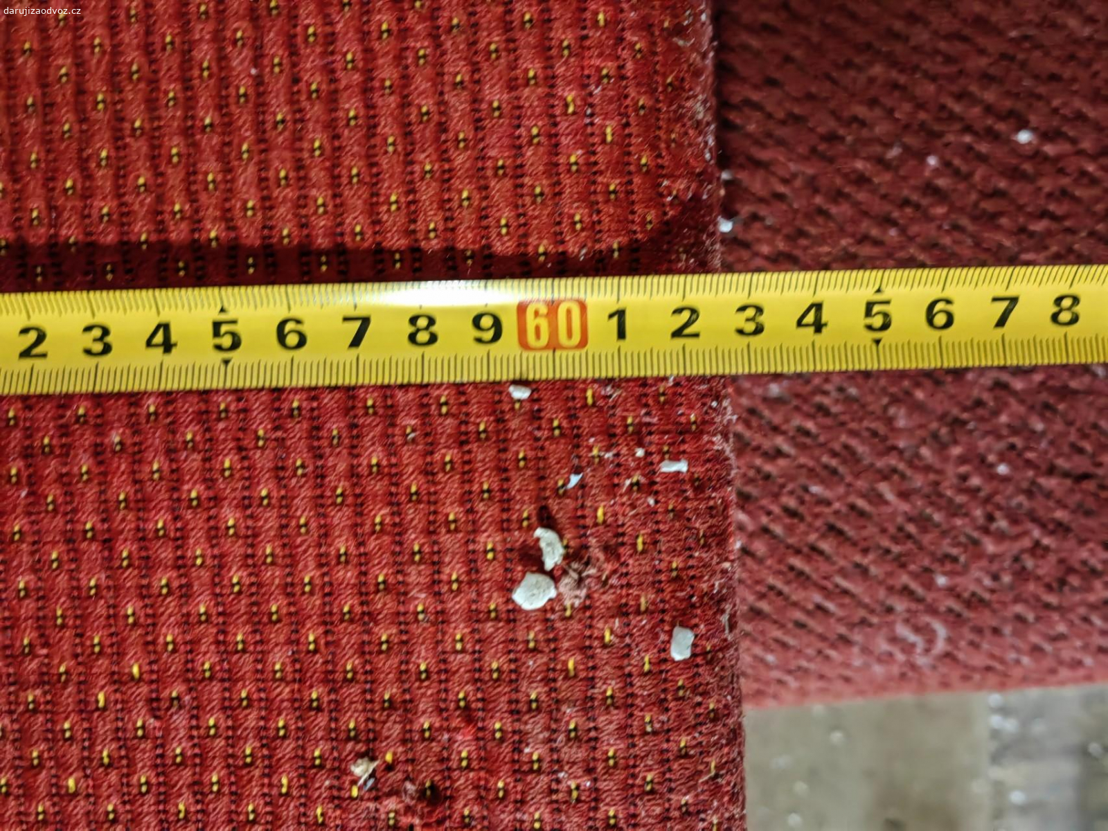 matrace. 3 ks matrací o rozměrech 63 cm x 43 cm, tloušťka 13 cm