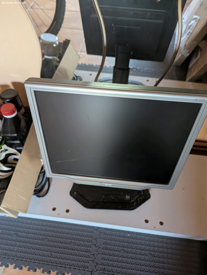 monitor 17"