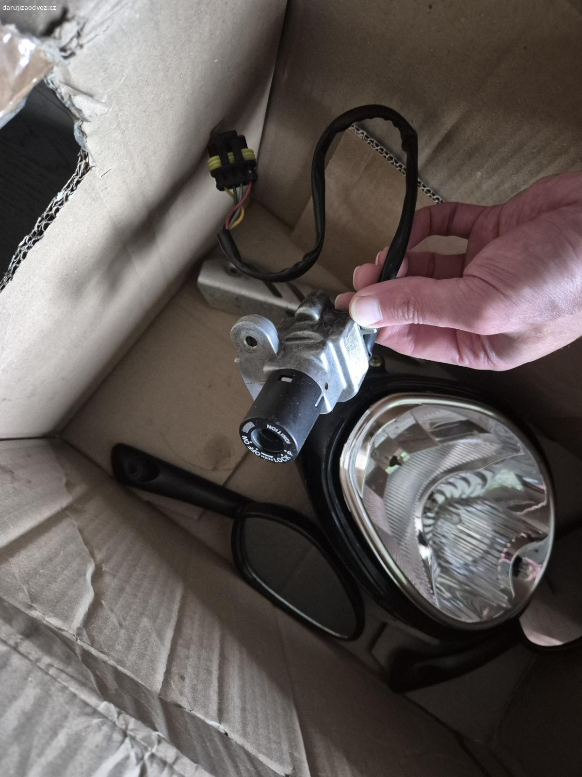 N/d MV Agusta Brutale 1078RR. vyzvednuti jenom osobne a 