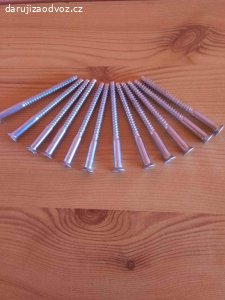 NEPOUŽITÉ NÁBYTKOVÉ ŠROUBY