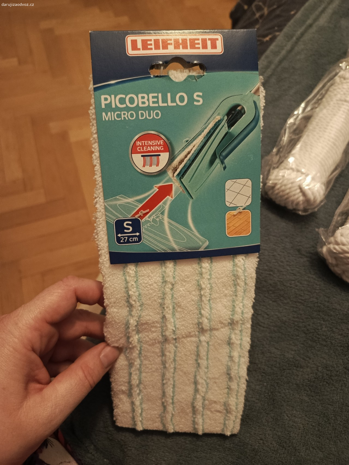 Náhradní potah na mop. Daruji náhradní potah na mop Micro duo S. 
Během večera zde vložím více drobností tak je možné osobní předání nebo i zaslání s jinými věcmi za váš kód.
Po opravdu jen pro vážné zájemce