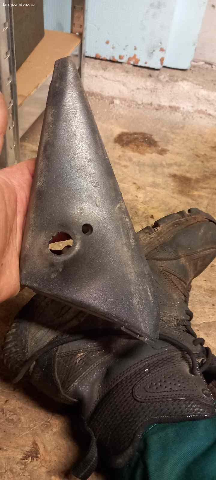 ND Favorit. Daruji za odvoz, případně za poštovné nd Škoda Favorit.