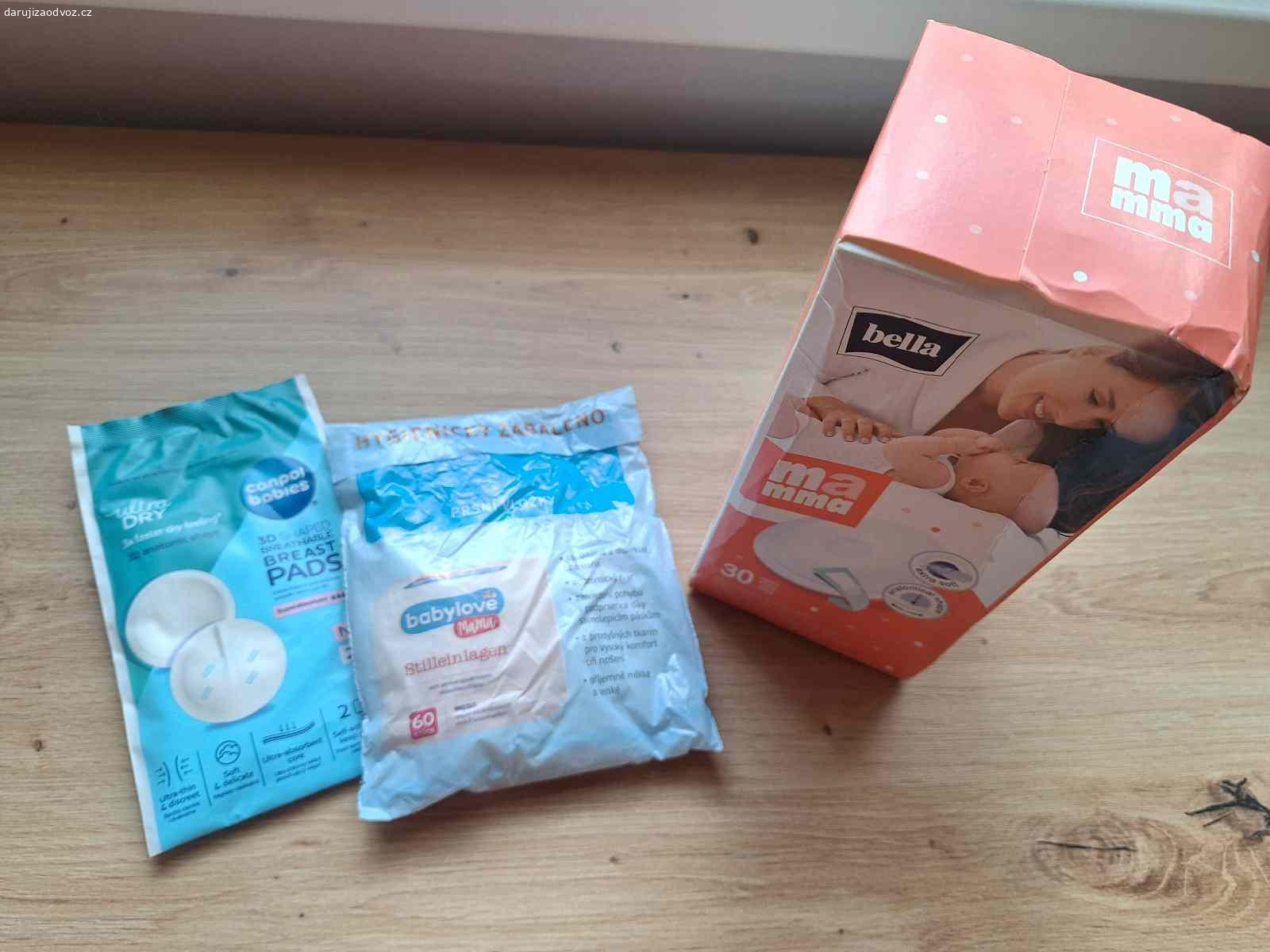 Nepoužité kojící vložky. Daruji nepoužité kojící vložky. Vše originál zabaleno.