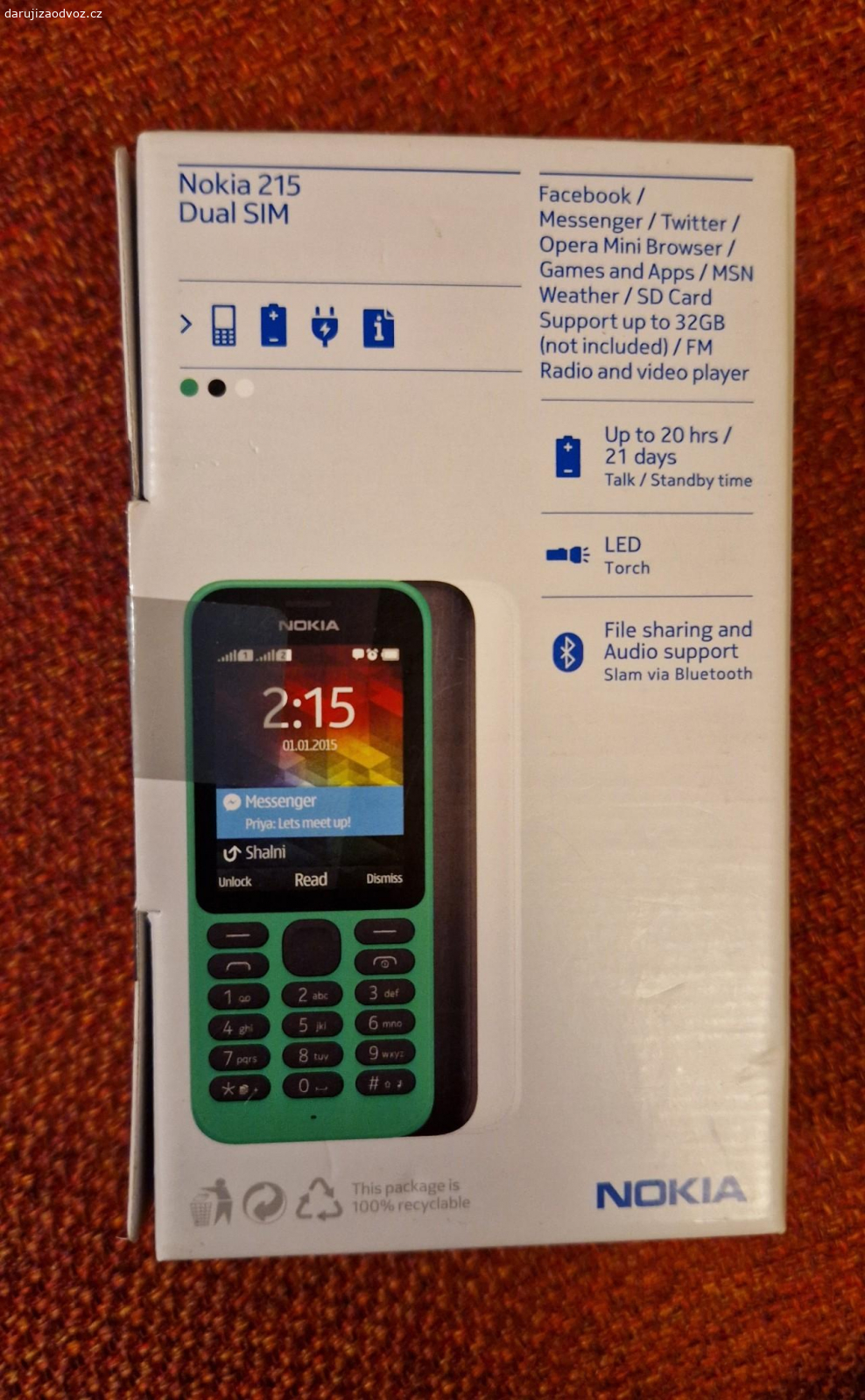 NOKIA 215 s nabíječkou. Nokia 215  DUAL SIM, možnost paměťové karty. Funkční, první majitel, rok 2016.