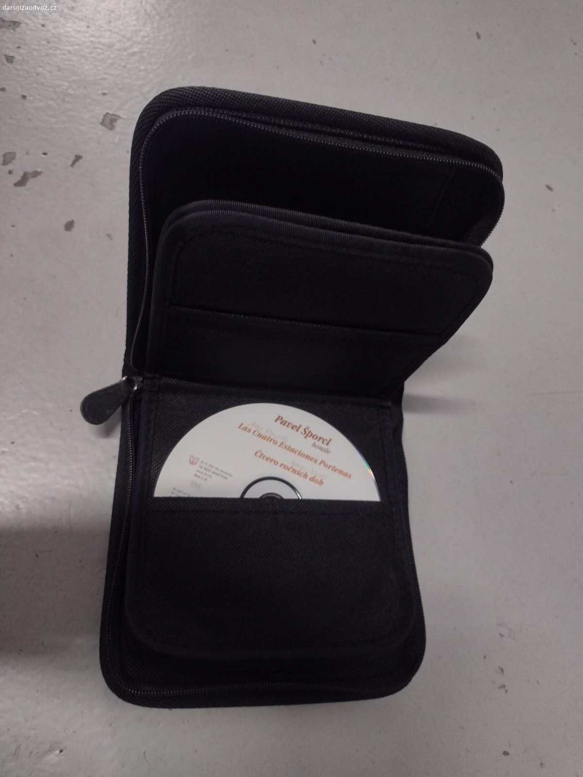Obal na CD Ford. POSLEDNÍ MOŽNOST ODVOZU. Obal na CD se značkou Ford.
Předání po domluvě téměř kdykoliv, ulice Jeremenkova.