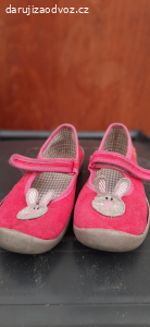 oblečení a boty na dítě 4az6let