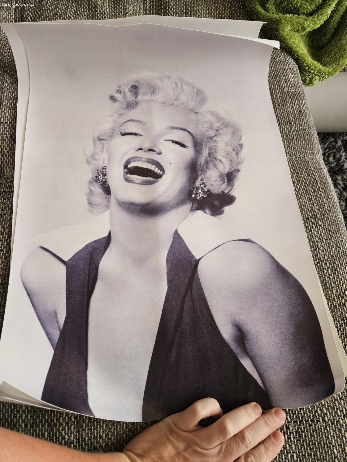 obrazy a plakáty Marilyn. používané ale bez větších viditelných vad