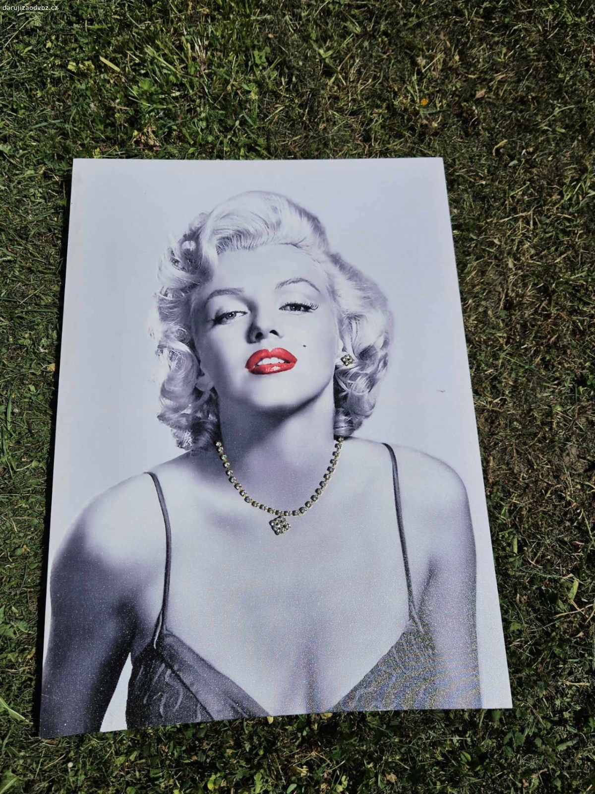 obrazy a plakáty Marilyn. používané ale bez větších viditelných vad