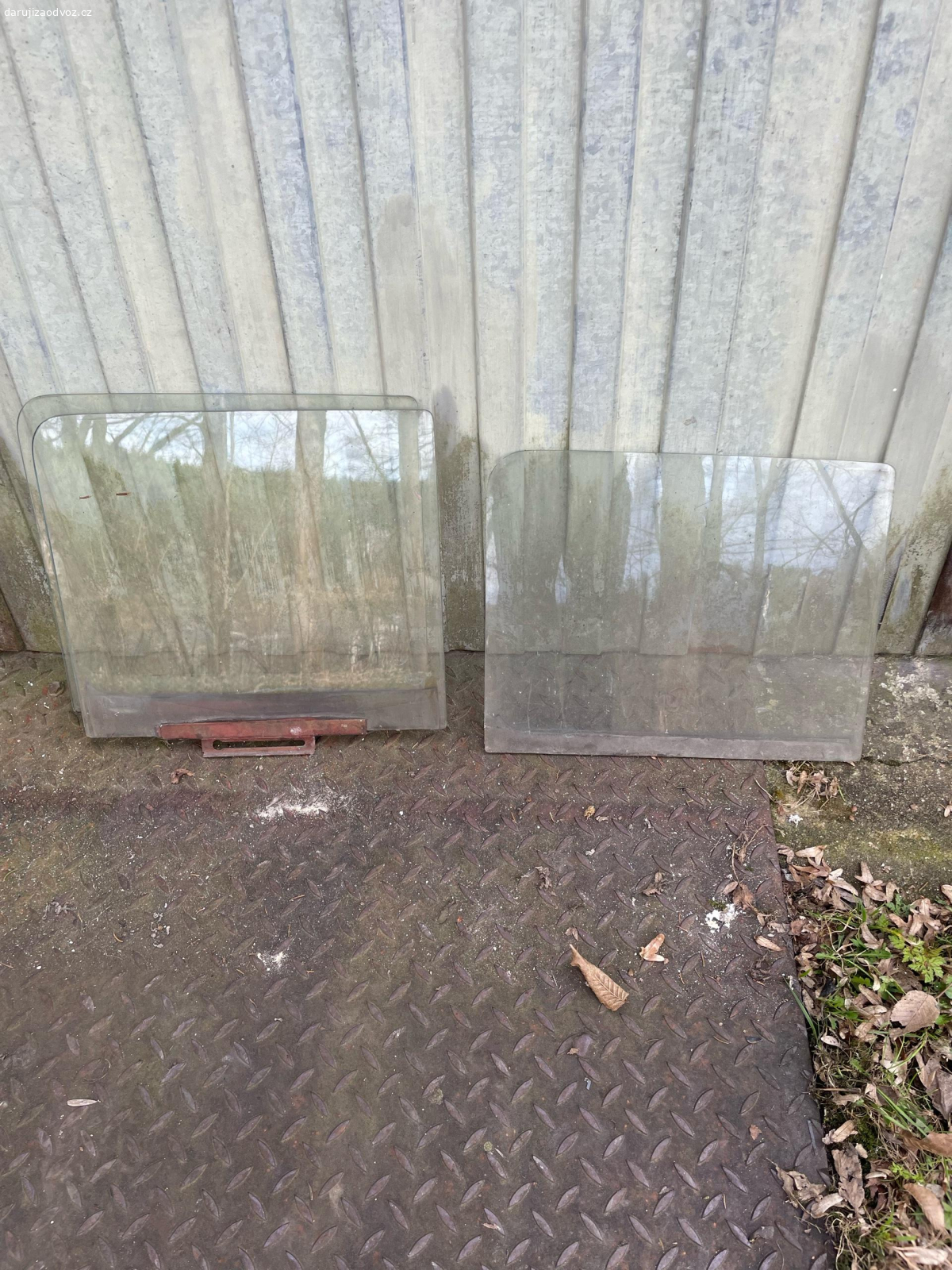 okýnka škoda a Thorax. okýnka k automobilu