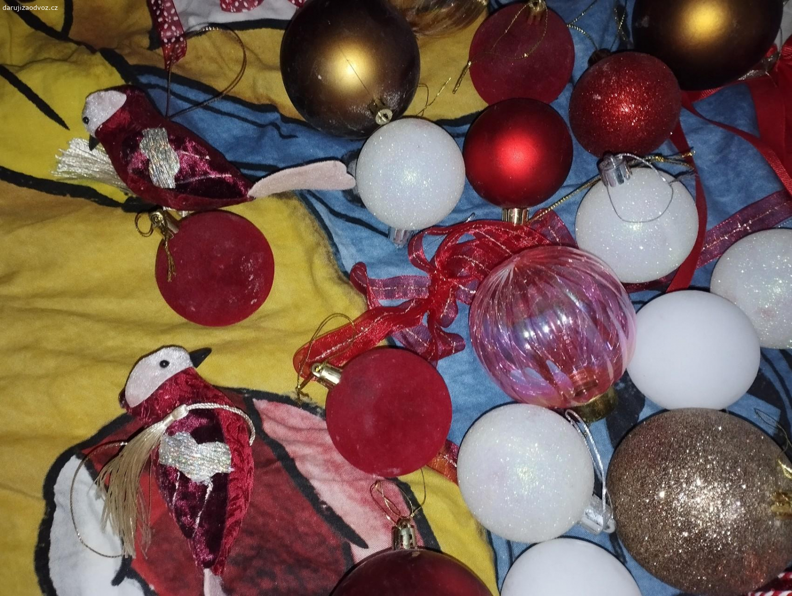 Ozdoby na stromeček. pouze jako celek. osobní odběr v Jinonicích