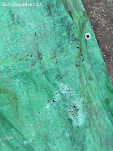 Plachta - 2,8 x 3,7 m - ZA ODVOZ!