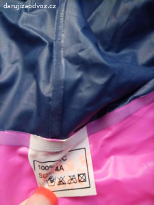 Pláštěnka pro holčičku - délka cca 60 cm ke krku