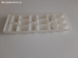 Plastová forma na led