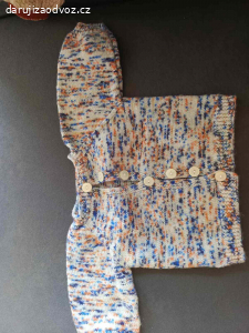 Pletené svetry pro mimi