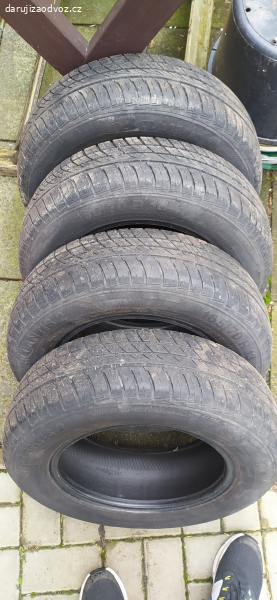 pneu. letní pneumatiky r13 165/70 s ještě dobrým vzorkem dle foto, rovnoměrně sjete
