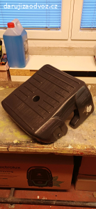 Podsedák do auta, pro děti.