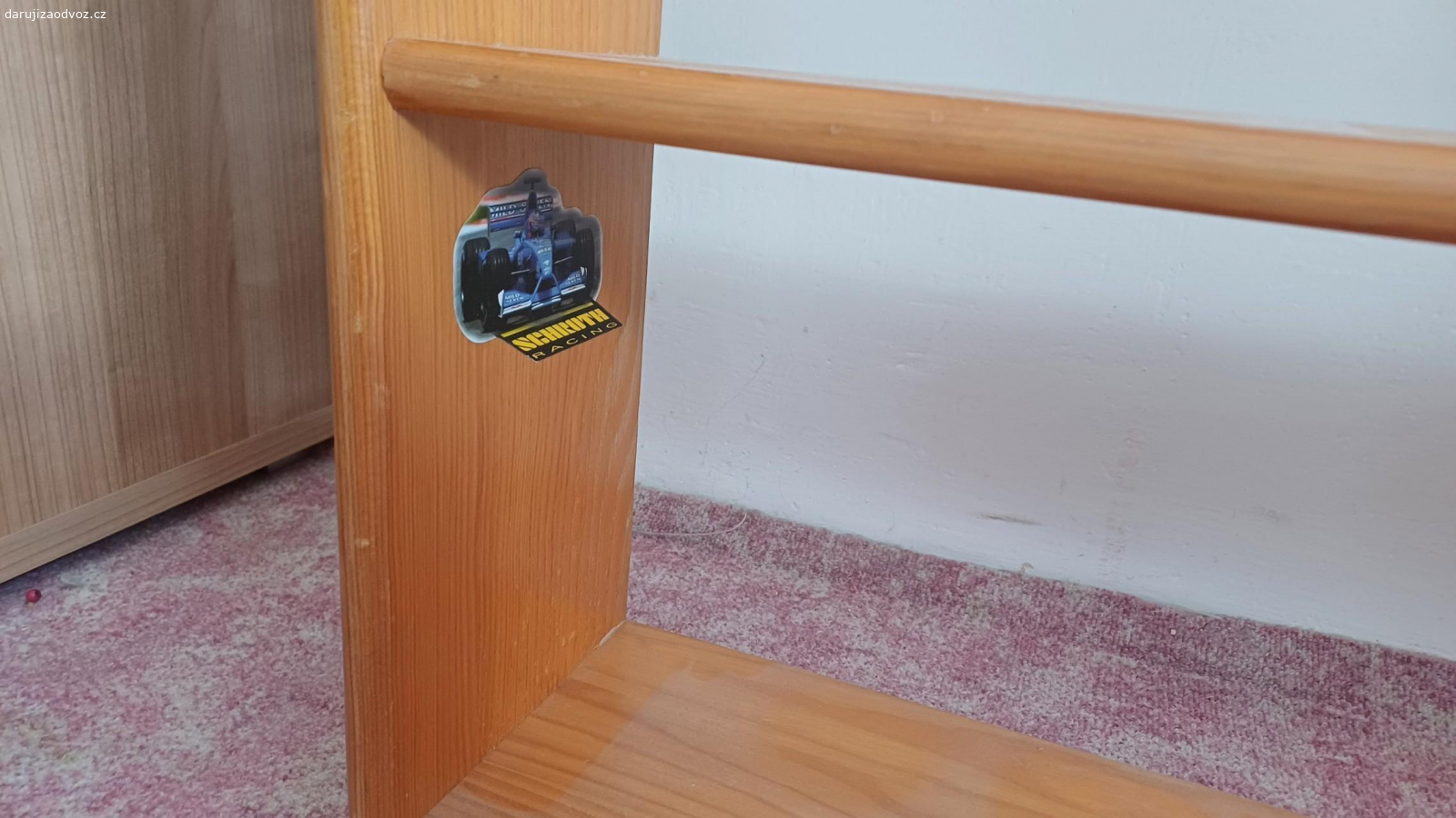 police. police z dětského pokoje, rozměry viz foto, vady dle foto