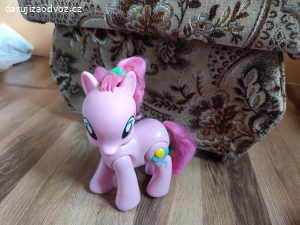 Poníky různých velikostí