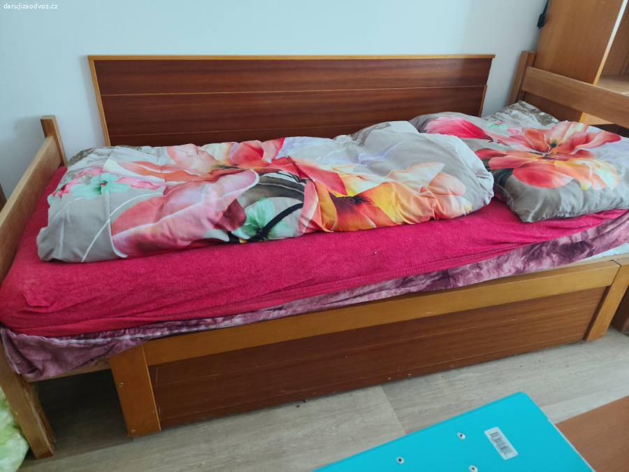 Postel 200 x 95 cm