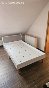 Postel 5měsíců stará