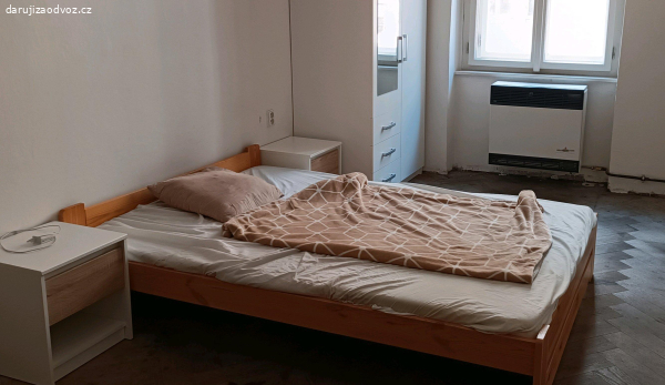 Postel s matrací 160x200cm