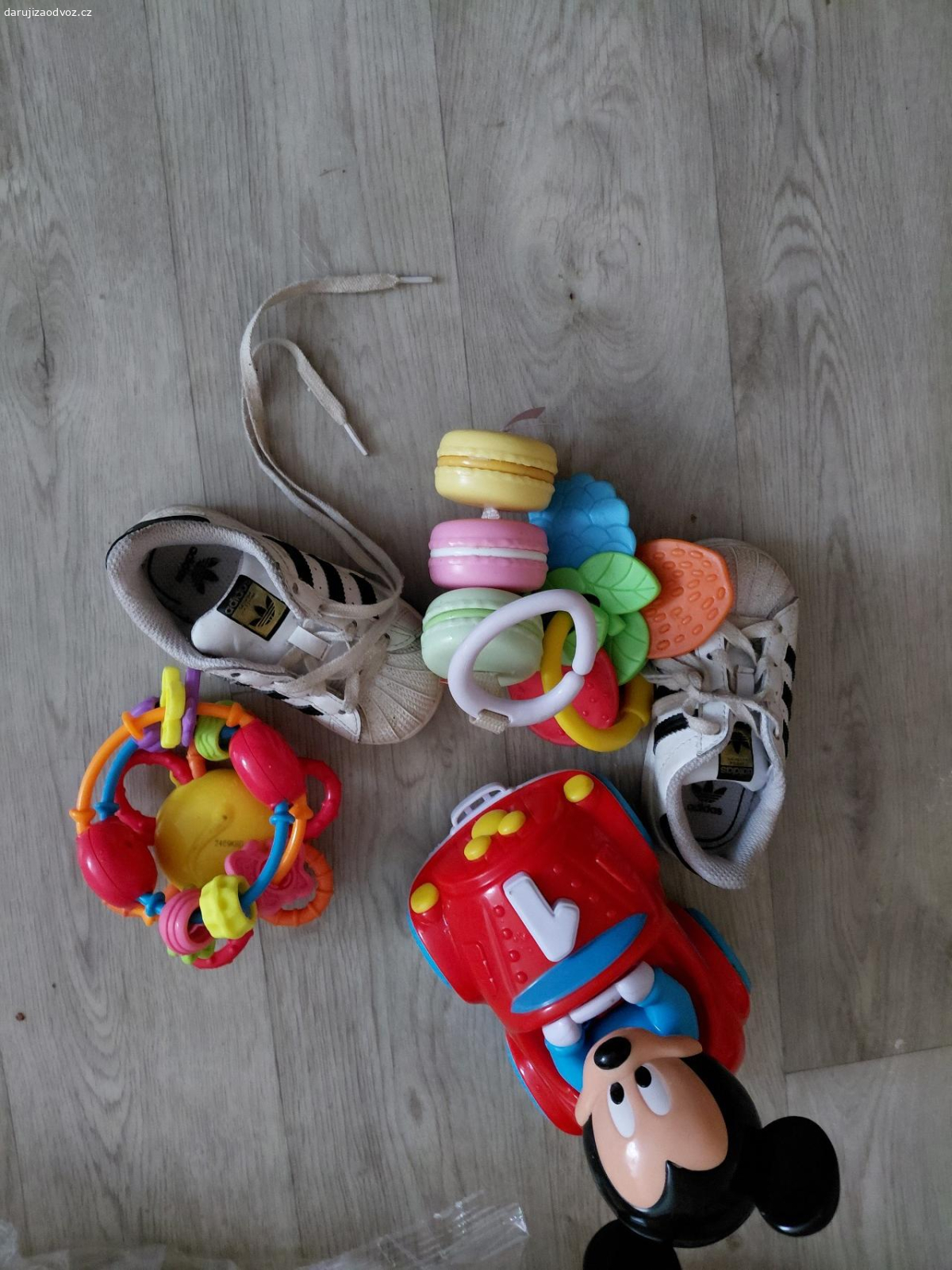 potraviny. daruji Tortila,Hami kaše, čaje vše co je na fotce