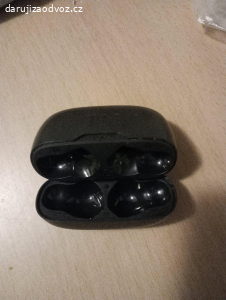 Pouzdro nabíječka JBL pro sluchátka