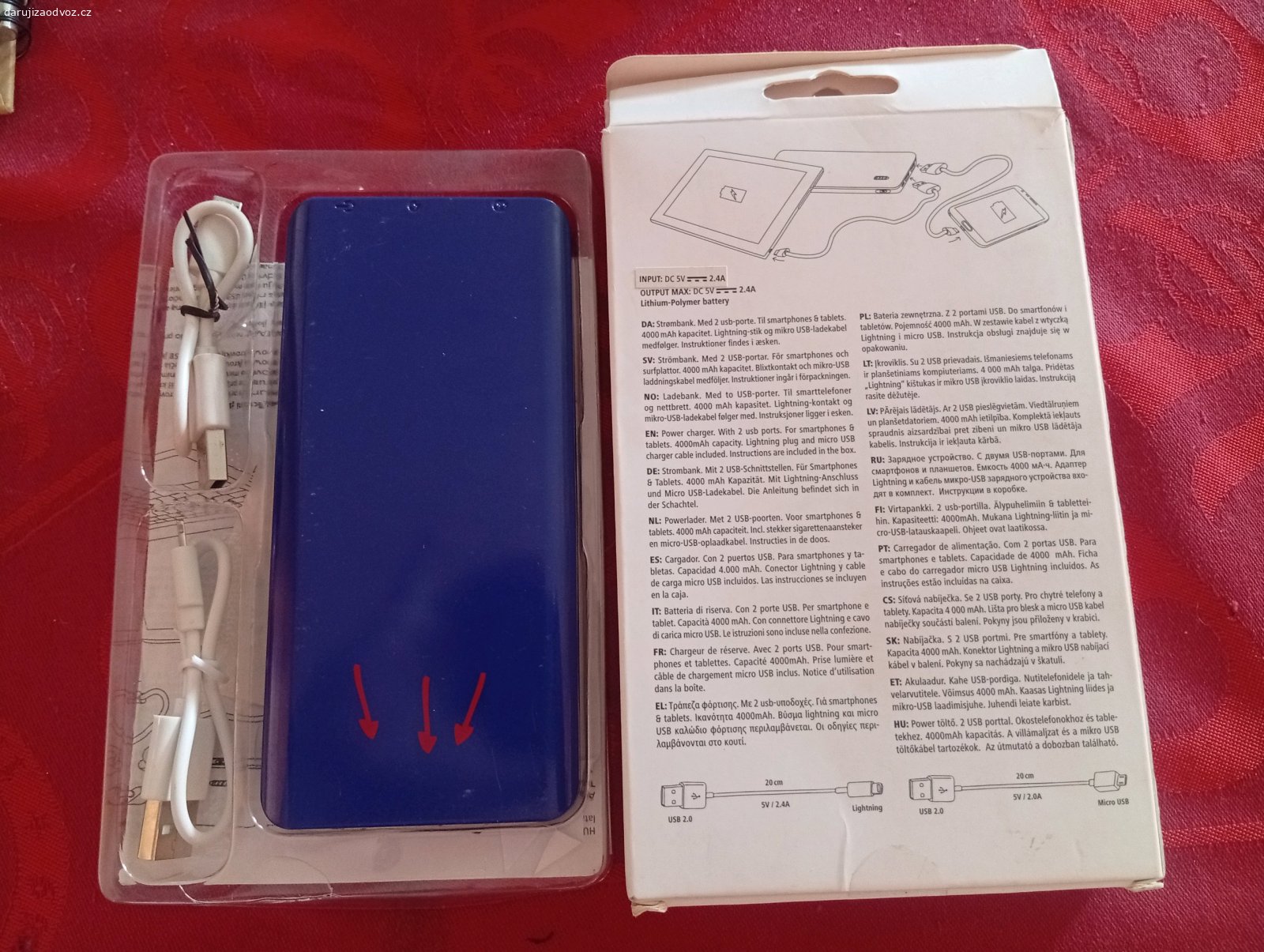 Daruji powerbanky. Strømbank 4000 mAh, 2× USB,včetně kabelu a krabičky.