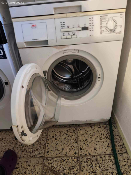 Pračka se zadřeným motorem za odvoz