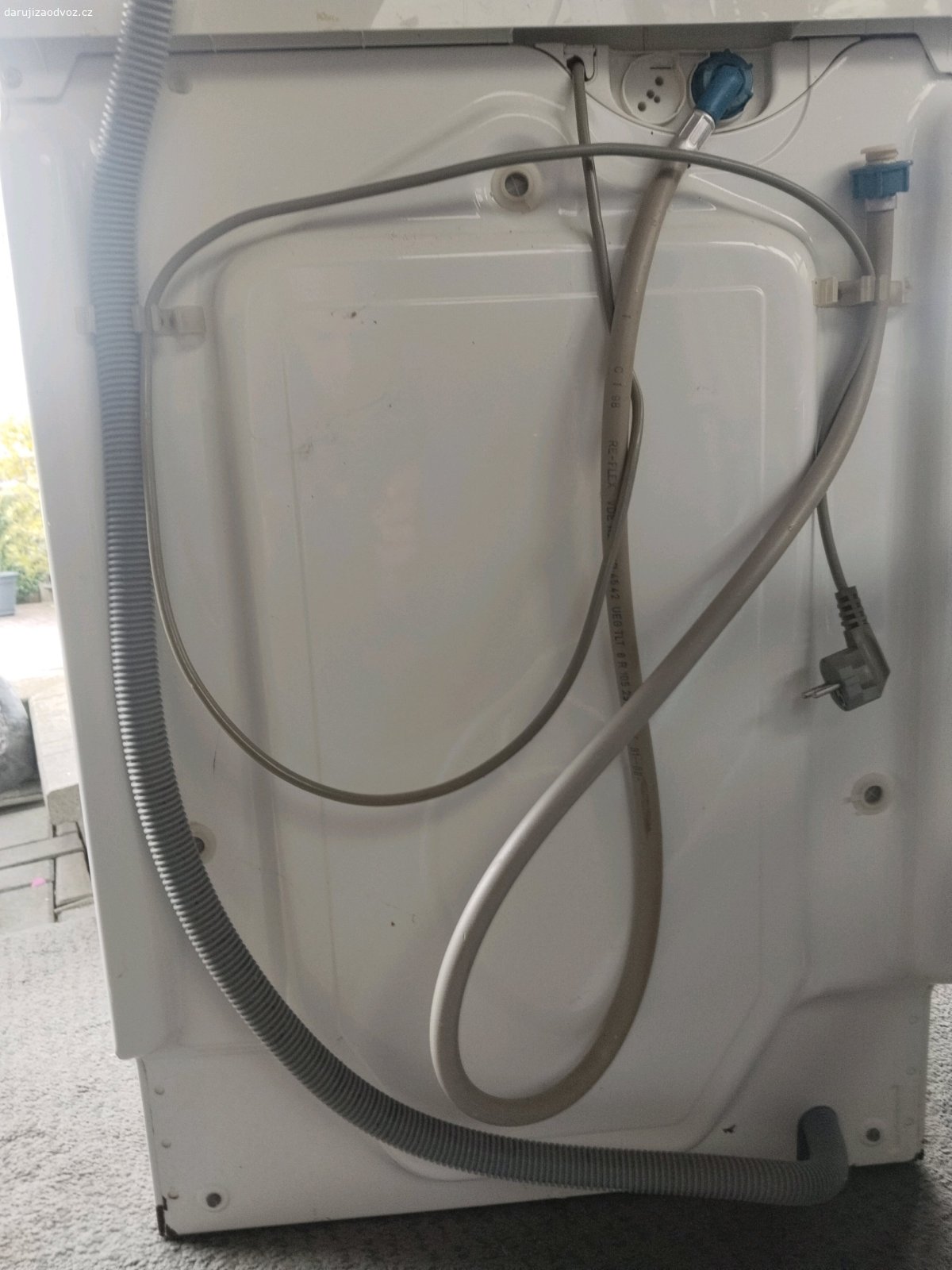 pračka Zanussi. daruji za odvoz funkční pračku.