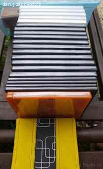 Prázdné plastové obaly na DVD, CD a pouzdro