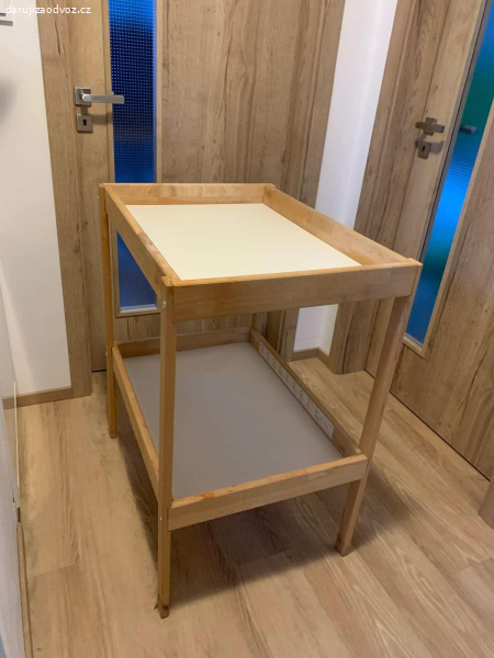 Daruji přebalovací pult