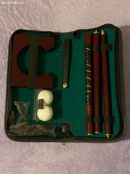 Přenosná golfová patovací sada (putter set)