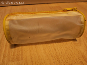 Průhledný válcový penál