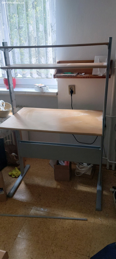 psací stůl Ikea Frederik