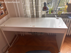 Psací stůl IKEA MICKE