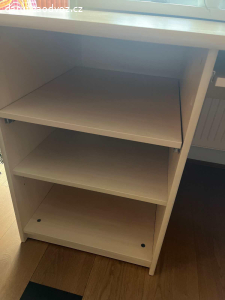 Psací stůl