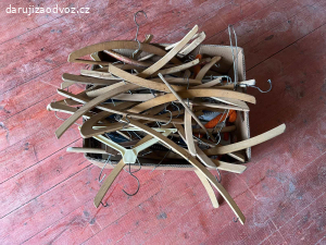 Ramínka na oblečení