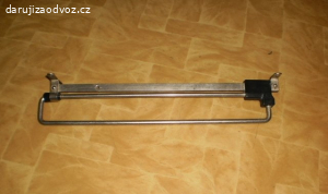 RETRO VYSOUVACÍ VĚŠÁK